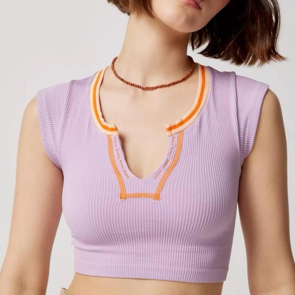 UO out from under seamless top - Picture 1 of 5